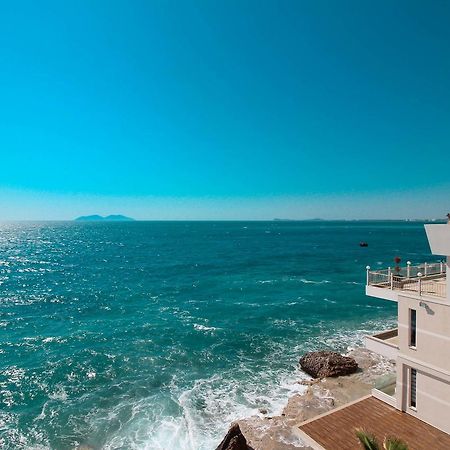 Hotel Kristera Vlorë Exteriör bild