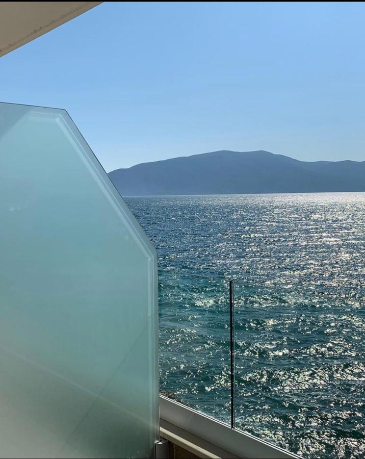 Hotel Kristera Vlorë Exteriör bild
